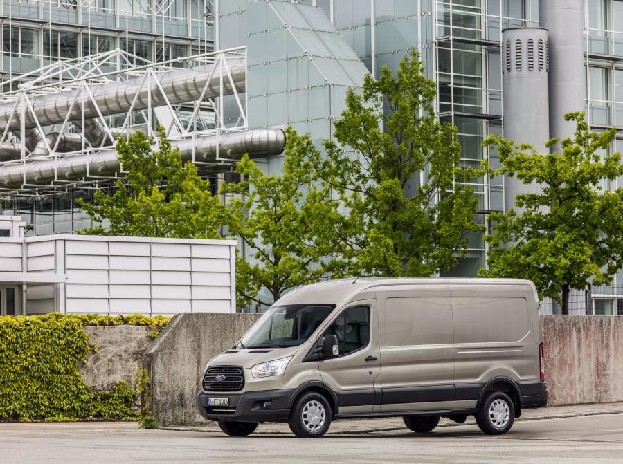  Ford Transit EcoBlue 2016 года  (фото 11 из 19)